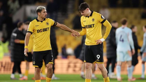 Wolves face confidence test at Liverpool