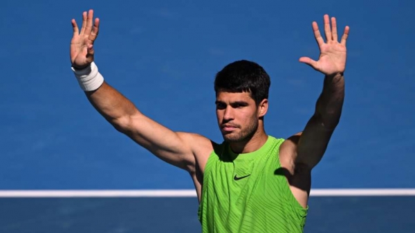 Australian Open Alcaraz equals Borg with routine victory over Moutet