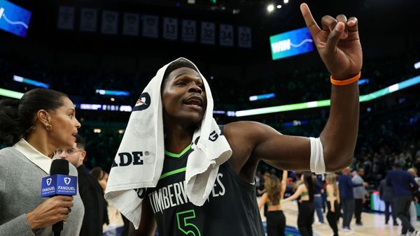 Edwards delivers clutch finish against Spurs