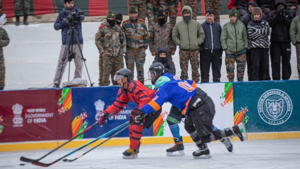 Ice Hockey mens Army red Vs J amp amp K blue Army won by 11-0 8 JPG
