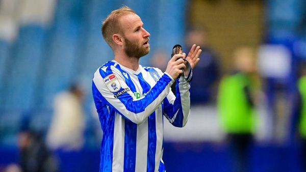 Barry Bannan joins Millwall from Wednesday