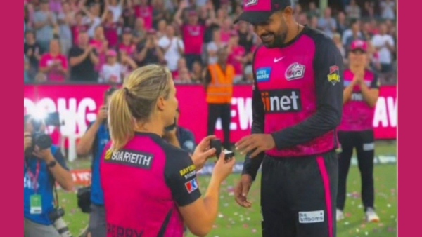 Fact Check Did Ellyse Perry propose Pakistan s Babar Azam during BBL Clash
