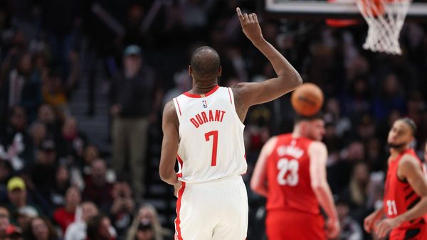 Durant Honoured After Passing Chamberlain