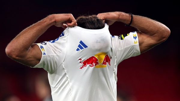 Liverpool Leeds 0-0 draw denies late winner