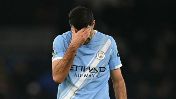 Man City in title fight after Chelsea draw