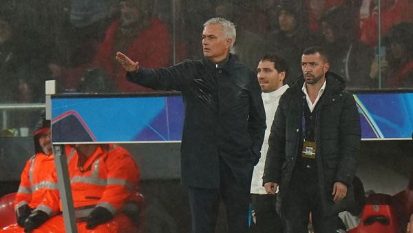 Mourinho Demands Respect After Benfica Win