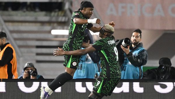 Nigeria routs Mozambique as Osimhen shines