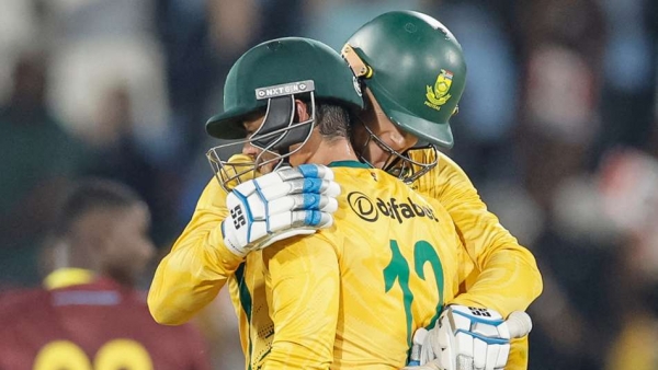 South Africa secure series victory behind De Kock century and Rickelton s career-best score