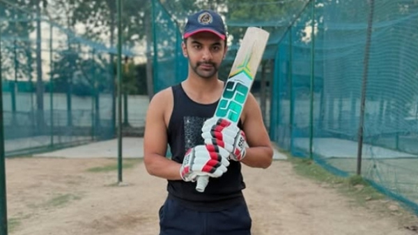 Agni Dev Chopra son of Film director Vidhu Vinod Chopra joins PSL Auction as USA Cricketer