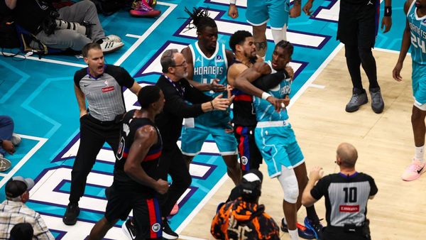 Bickerstaff defends Pistons after ugly scenes Bickerstaff defends Pistons after ugly scenes