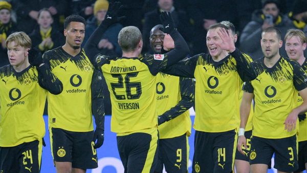 Dortmund crush Mainz as Ryerson assists thrice Dortmund crush Mainz as Ryerson assists thrice