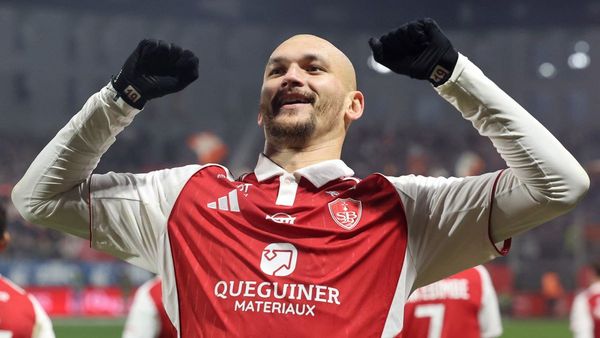 Brest 2-0 Marseille: Ajorque Brace Seals Win