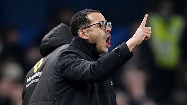 Chelsea draw frustrates Rosenior after Leeds comeback