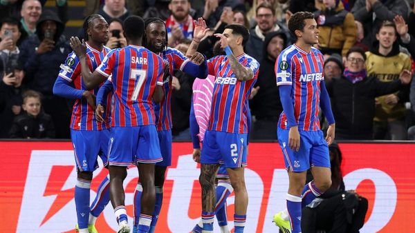 Palace reach Conference League last 16