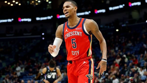 Murray Returns for Pelicans After Achilles