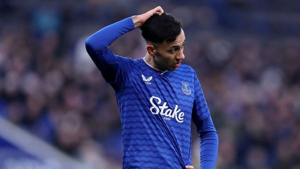 Dwight McNeil set for rebound after Palace