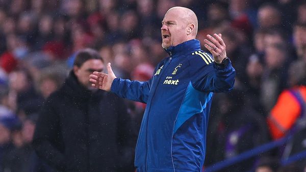 Dyche shrugs off Forest future speculation