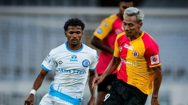 East Bengal fall at home as Steel Miners secure huge Comeback Victory to go Top of the Table East Bengal fall at home as Steel Miners secure huge Comeback Victory to go Top of the Table