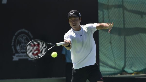 Gill Edges Nagal at PMRDA MahaOpen