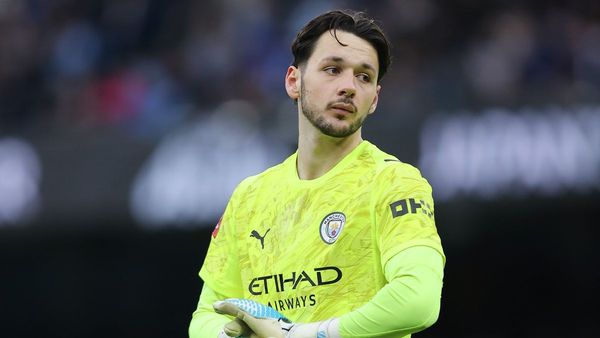 James Trafford Faces City Goalkeeper Setback James Trafford Faces City Goalkeeper Setback