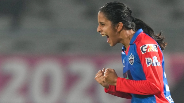 WPL Eliminator 2026 Chinelle Henry Batters Power Delhi Capitals to Summit Clash Against RCB With Big Win Over Gujarat Giants WPL Eliminator 2026 Chinelle Henry Batters Power Delhi Capitals to Summit Clash Against RCB With Big Win Over Gujarat Giants