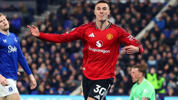 Man Utd set for Champions League spot