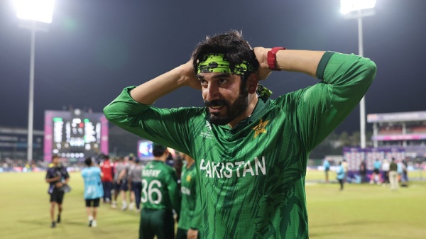 Usman Tariq Usman Tariq