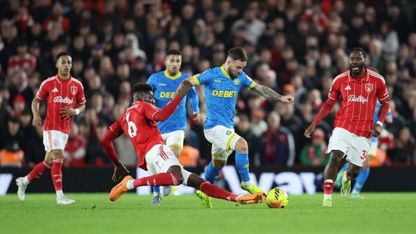 Forest and Wolves share 0-0 at City Ground