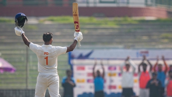 25 Years 10 000 Runs Maiden Ranji Trophy Final Paras Dogra s Moment at Last for J amp amp K