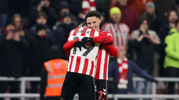 Sunderland 3-0 Burnley: Diarra shines