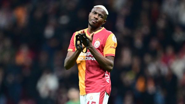 Osimhen accuses Napoli of lies over transfer talks