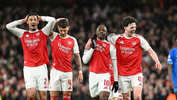 Arsenal advance to Champions League Quarterfinals after seeing off Bayer Leverkusen