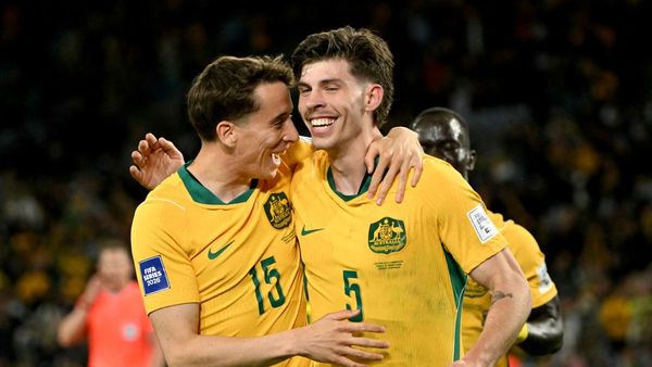Australia edge Cameroon 1-0 late winner