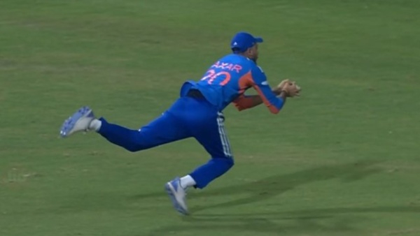 Axar Patel Pulls Off Kapil Dev-Esque Catch To Dismiss Harry Brook In Semifinal