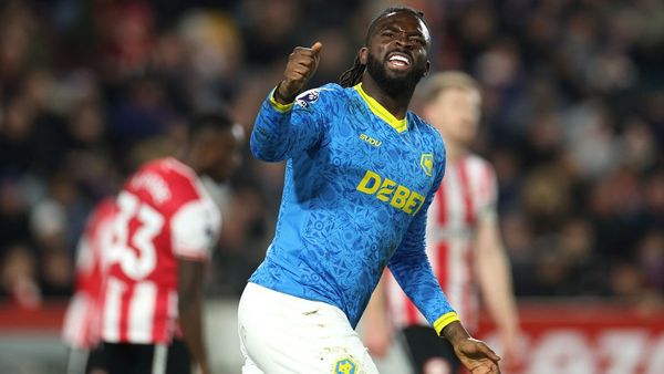 Brentford 2-2 Wolves: Armstrong and Arokodare