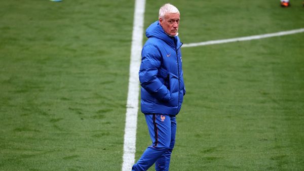 Deschamps weighs France squad options Deschamps weighs France squad options