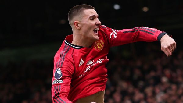 Man Utd beat Villa as Sesko nets late Man Utd beat Villa as Sesko nets late