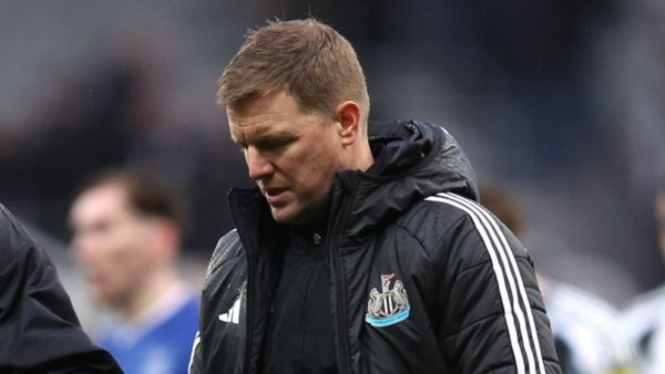 Howe remains Newcastle boss; future undecided