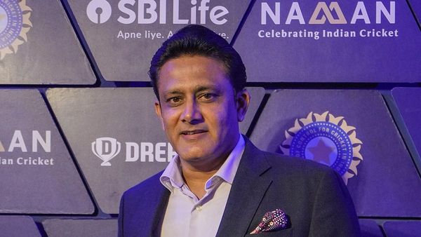 Rohit Sharma 2 0 Leads MI to Win