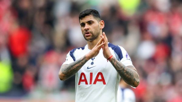 Tottenham Romero pledges 200% in seven finals