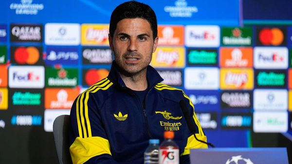 Arsenal eye win at Atletico Madrid