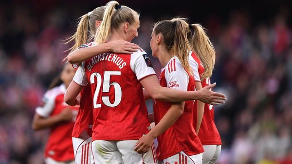 Arsenal Women thrash Leicester 7-0