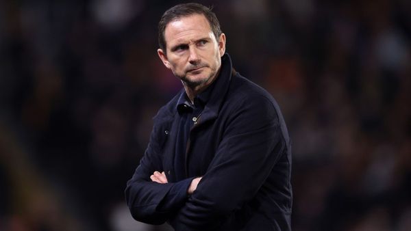 Lampard keeps focus on Coventry promotion