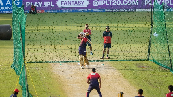 DC vs RCB Predicted XI Delhi Capitals vs Royal Challengers Bengaluru Team News Predicted Lineup amp amp Injury Updates For IPL 2026 Match 39