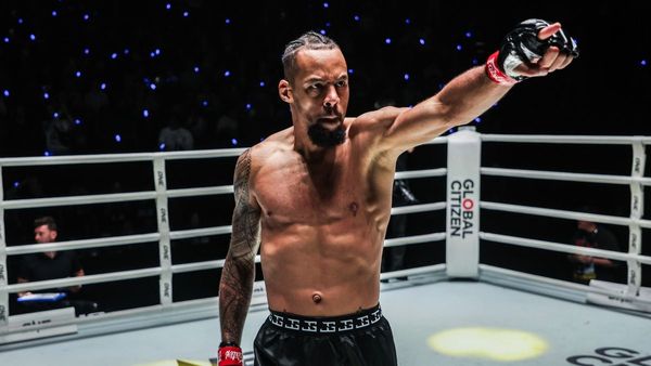 Eersel vs Rungrawee Five-Round Title Fight