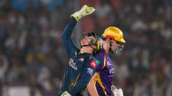 Jos Buttler Reaches 300 Catches in T20 Cricket in GT vs KKR Match Joins Exclusive Elite Club Jos Buttler Reaches 300 Catches in T20 Cricket in GT vs KKR Match Joins Exclusive Elite Club