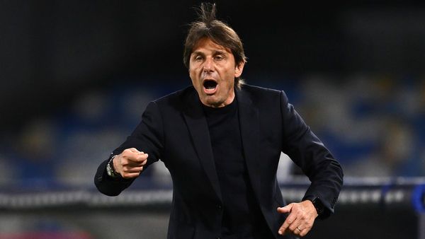 Napoli Cruise to 4-0 Win Over Cremonese