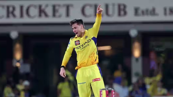 CSK vs KKR IPL 2026 Noor Ahmad reaches Special Milestone