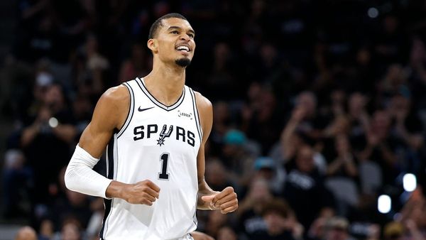 Spurs eliminate Trail Blazers to reach semis