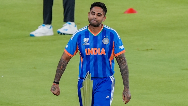 Suryakumar Yadav s T20I Captaincy in Doubt Amid Poor Form Rohit Sharma Precedent Looms